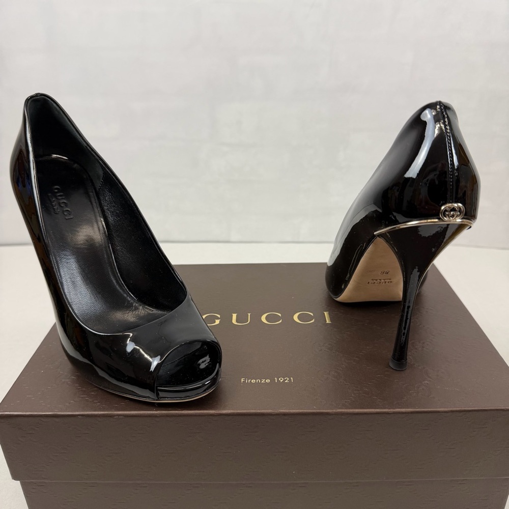 Gucci Black Patent Leather Peep Toe Pumps GG Heel Detail Size 36 (US 6) - Picture 1 of 11